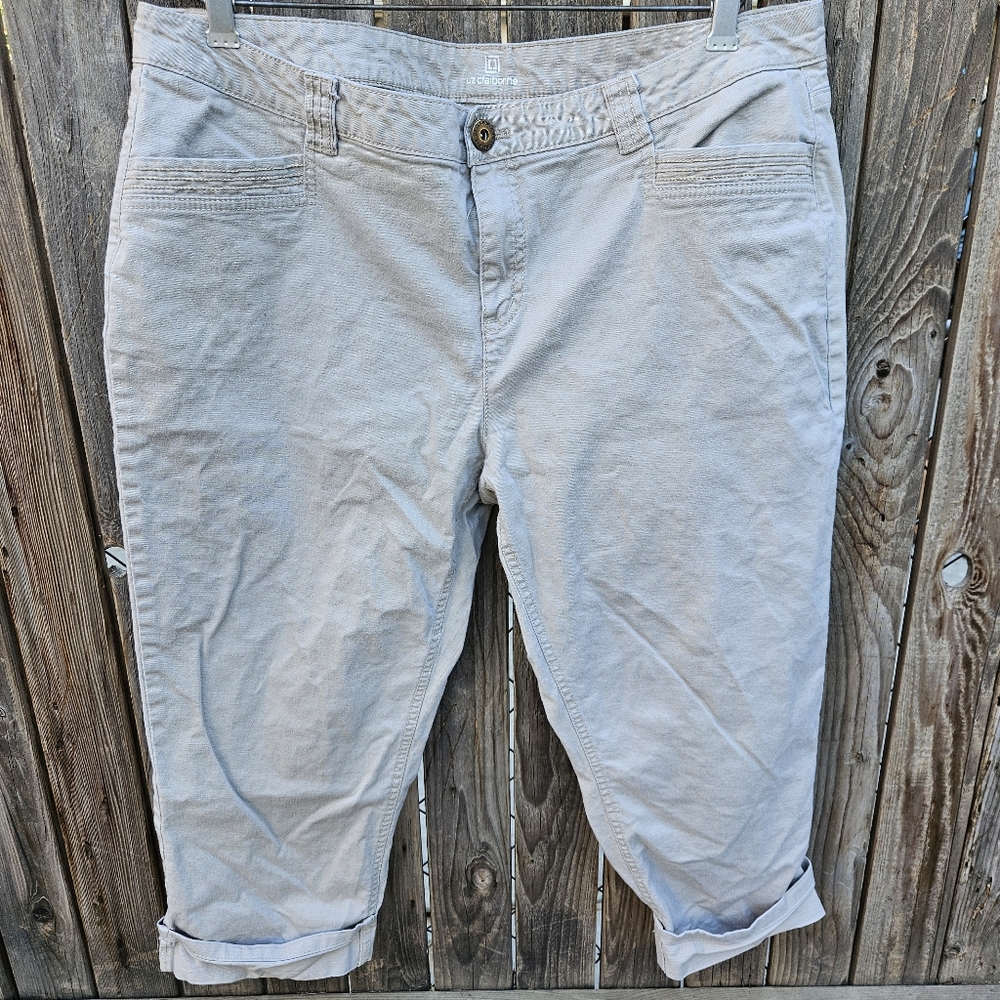 Liz Claiborne  Cropped Casual Pants Women Size 18 - Picture 3 of 16